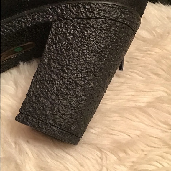 Timberland black leather ankle boots size 7 - Picture 8 of 9